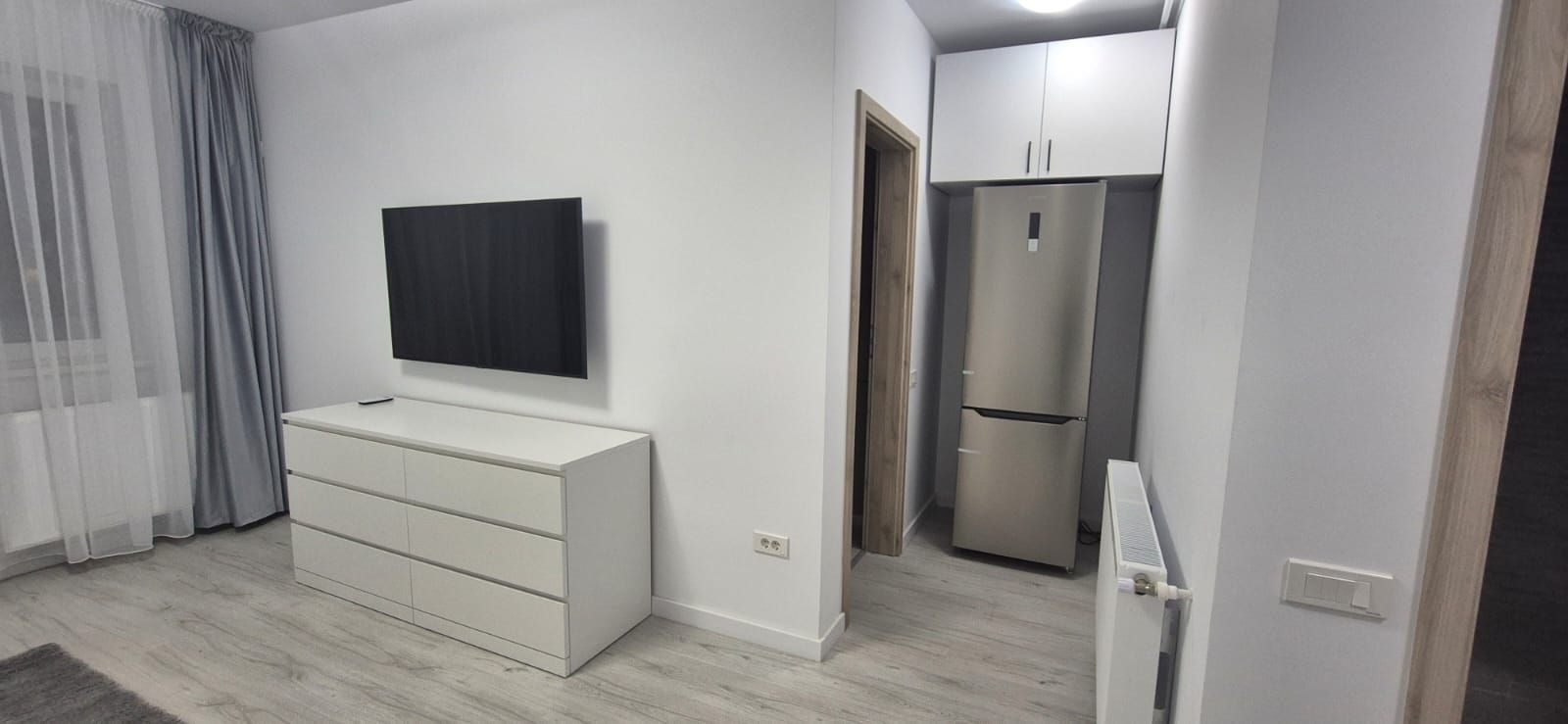 GARSONIERA BIRUINTEI, BUCATARIE INCHISA, CENTRALA, METROU 15 MINUTE - Poză 2