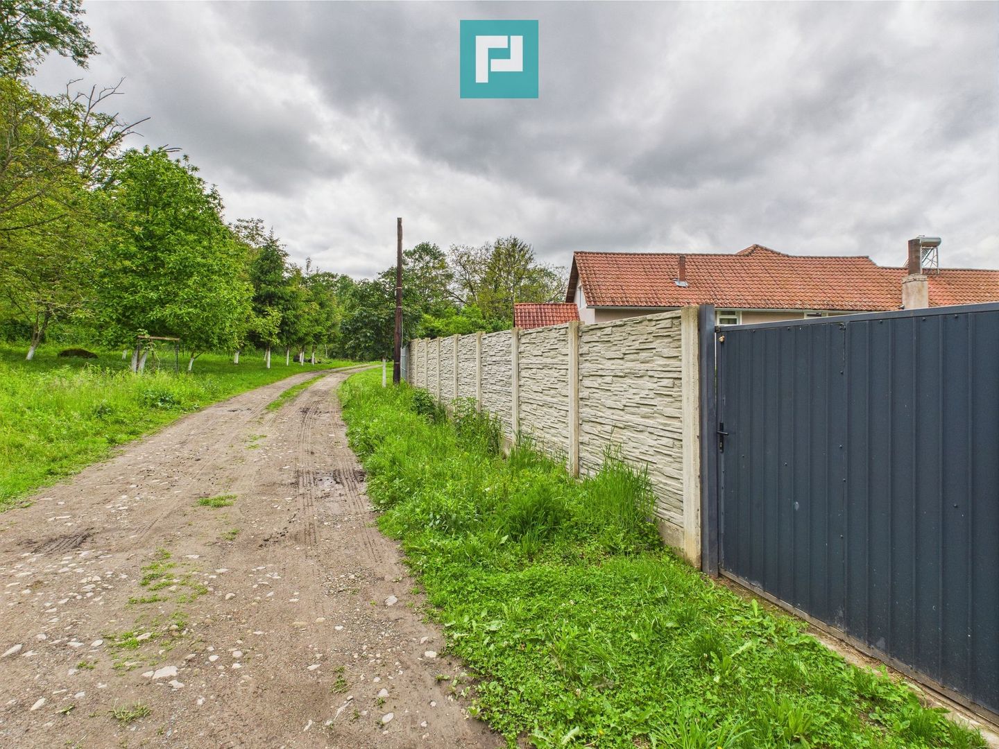 Casă în localitatea Gurahonț - Arad, teren 2914 mp - Poză 16