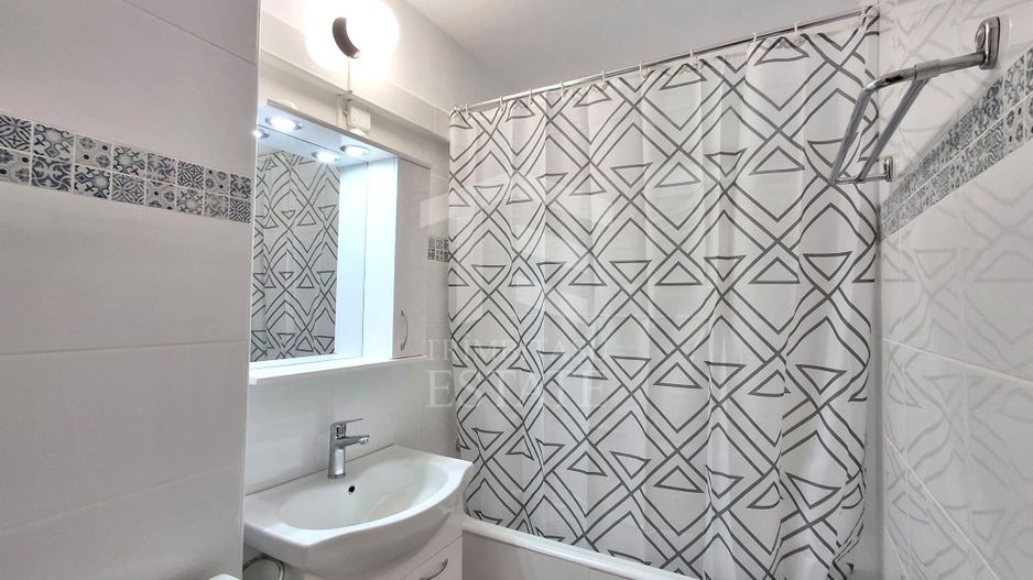 Apartament 2 camere renovat la 2 minute de metrou - Poză 12
