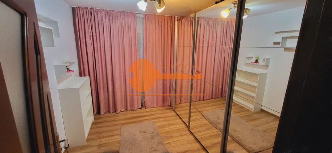 4 camere Titan(2min metrou Titan) - Poză 2