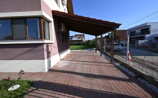 Casă / Vilă cu 4 camere de închiriat în zona Aradului - Poză 17