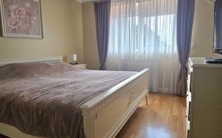 Vilă excepțională cu lift, piscina și teren de 1000 mp | VOLUNTARI - Poză 15