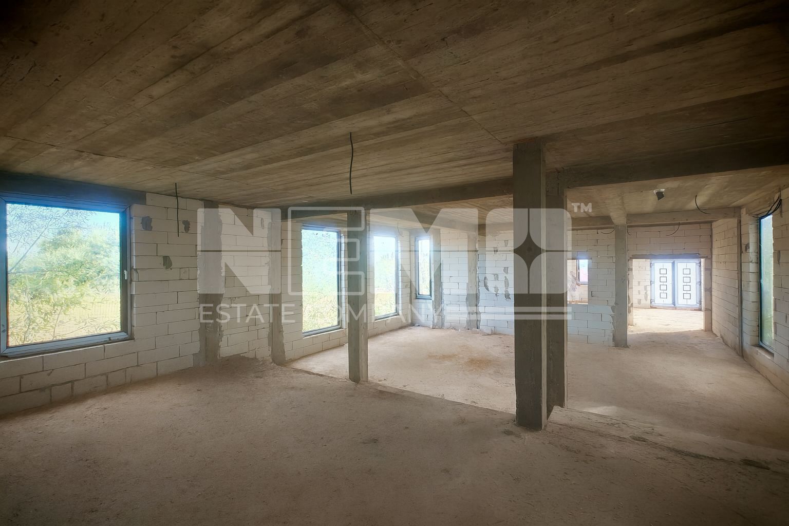 Vila 850 MP Utili | Horodnic de Sus | 27 Ari Teren - Poză 18