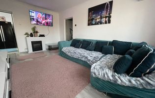 FARA RISC - PODU ROS - LICEUL EMIL RACOVITA - 3 CAMERE - RENOVAT