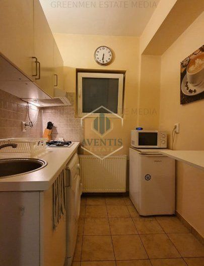 Piata Romana ASE, renovat complet modern, vedere stradala, listat pe AIRBNB - Poză 15