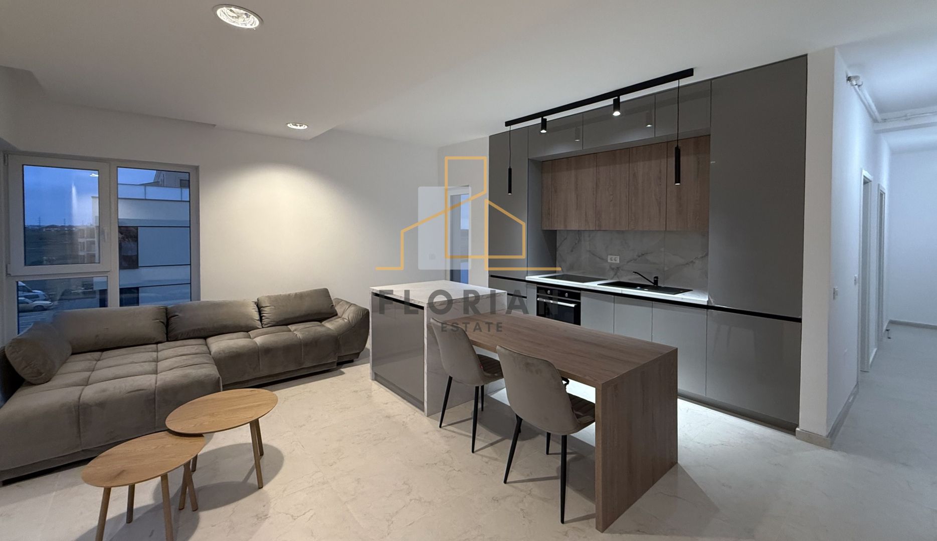 Apartament cu 2 camere, in  zona Torontal - Poză 1