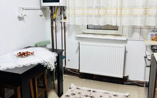 Inchiriez AP 2 decomandat, spital Filantropia, Victor Babes - Poză 2