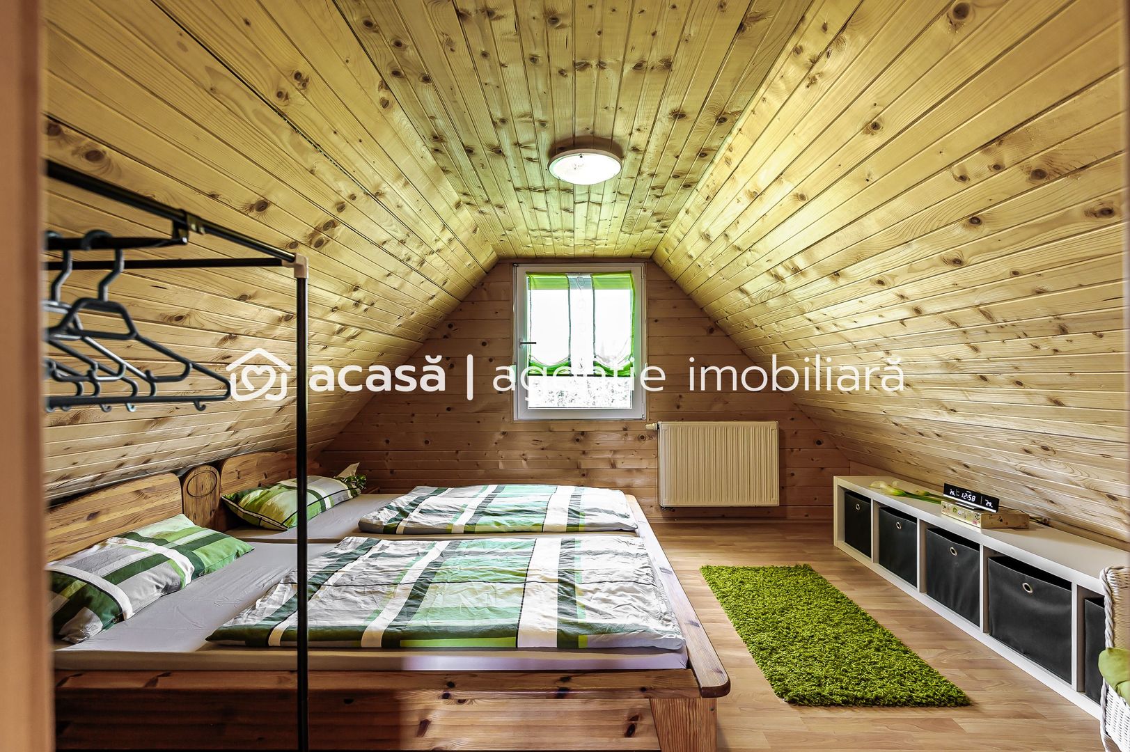 Casa de Lemn cu Piscina si Gradina Impecabila in Vladimirescu! - Poză 12