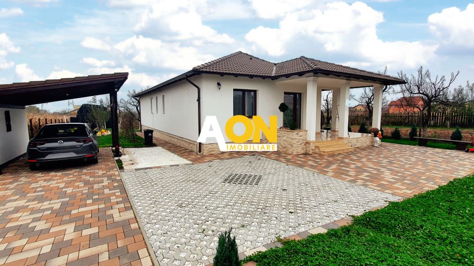 Casa 4 camere, finisaje premium, mobilata, utilata, 1430 mp teren - Poză 1