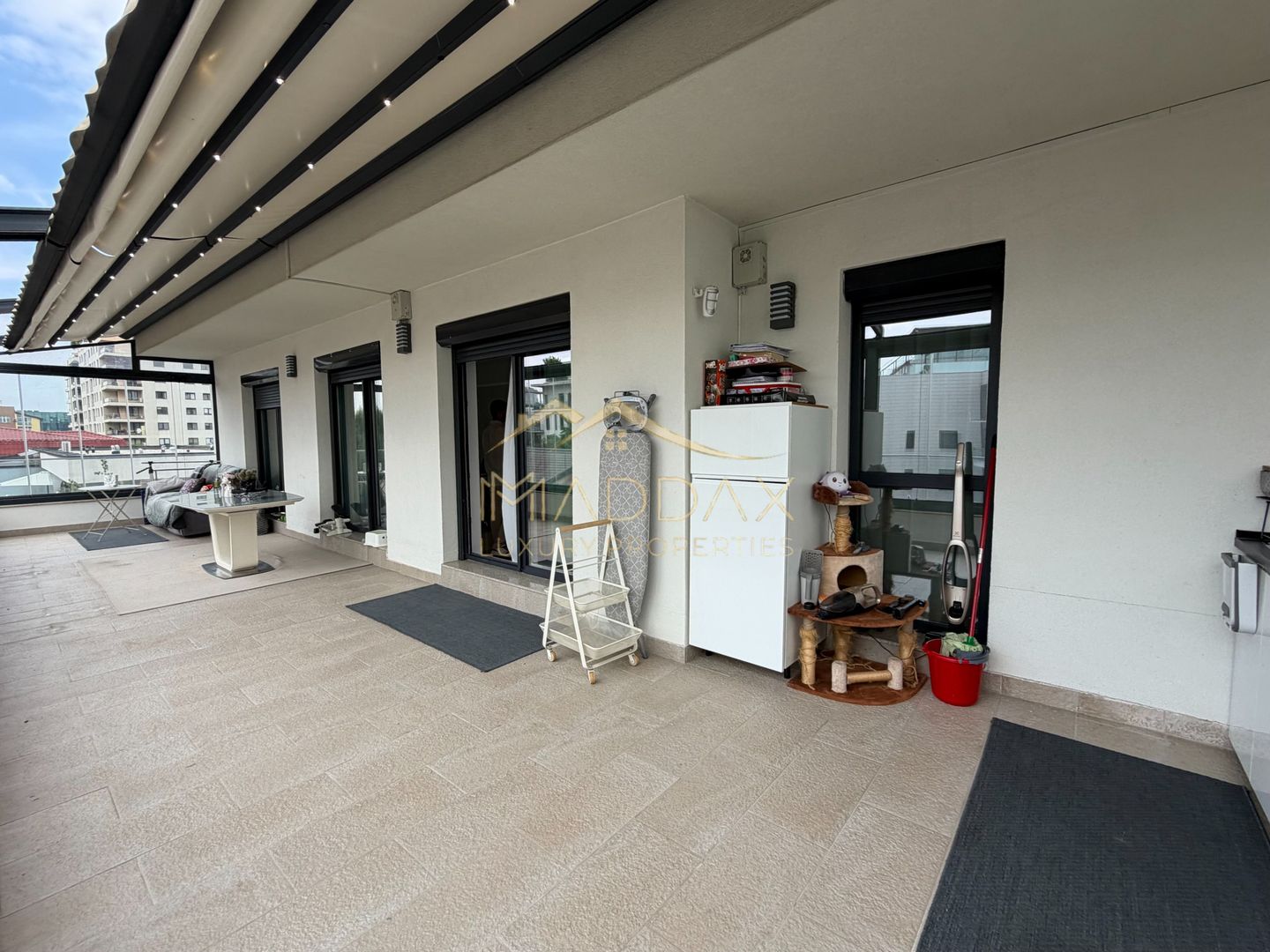 Apartament de tip Duplex 6 camere *250mp* + 2 Garaje // Herastrau - Poză 19