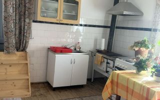 Apartament La Casa I 2 Camere I Curte I De Renovat I Lazaret - Poză 4