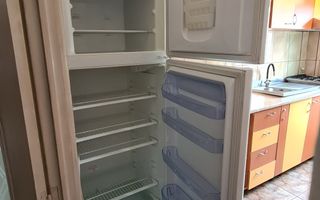 Apartament 3 camere, etaj intermediar, parcare, beci - Astra - Poză 9