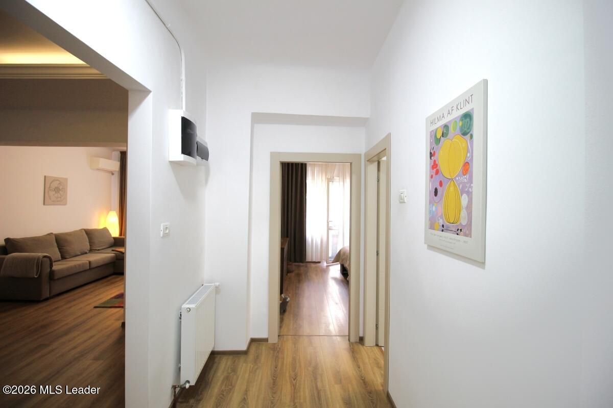 Piata Romana, 4 camere 138 MP total, Etaj 2/9, renovat - utilat, liber - Poză 41