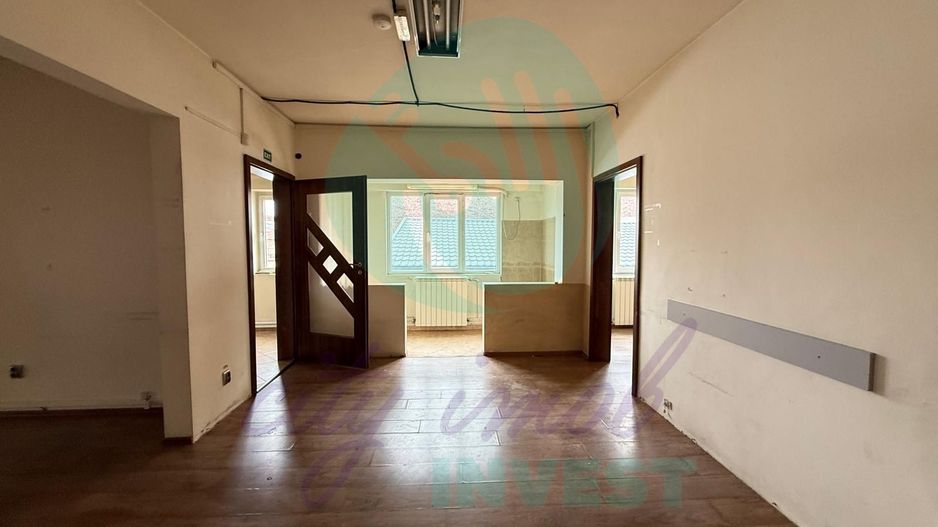 Imobil mixt renovat 184 mp | Locuință / birou / showroom | Zonă centrală Carol - Poză 9