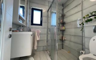 Duplex elegant cu 5 camere, 2 bai, curte in Cristian - Poză 24