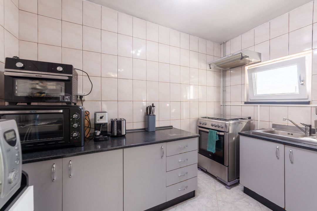 Casa visurilor cu 4000 mp livada roditoare si gradina Darmanesti-Arges - Poză 15