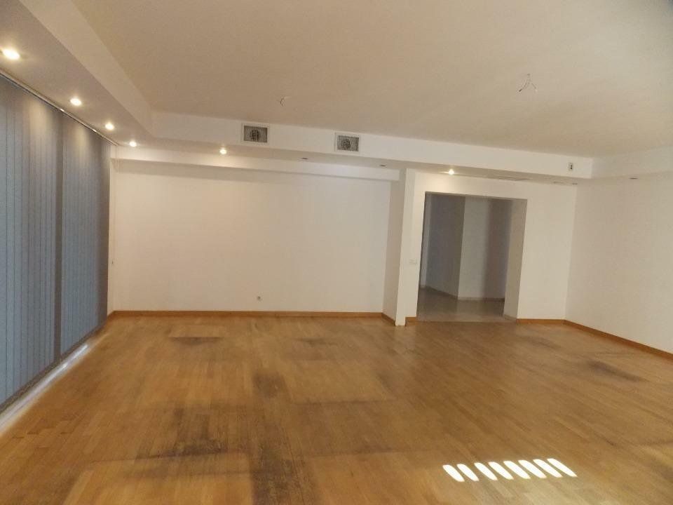 Inchiriez apartament - Poză 12