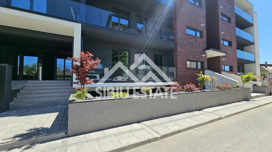 Apartament Premuim 3 camere garaj Sibiu central - Poză 15