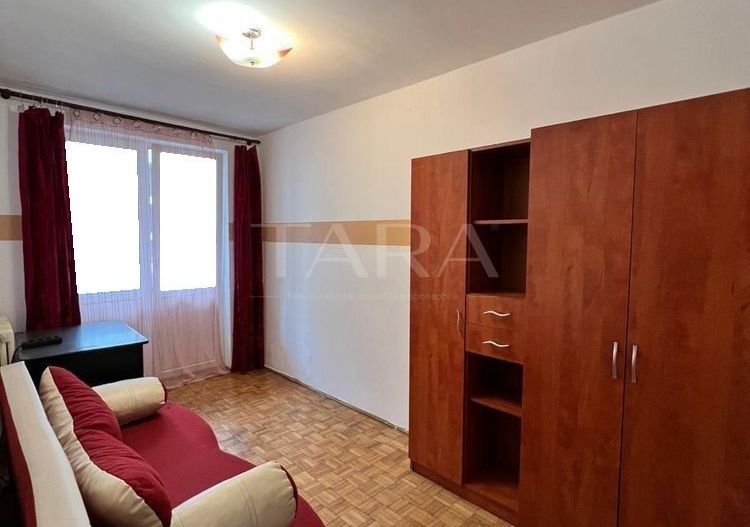 Apartament 3 camere, zonă centrală – Piața Abator - Poză 1
