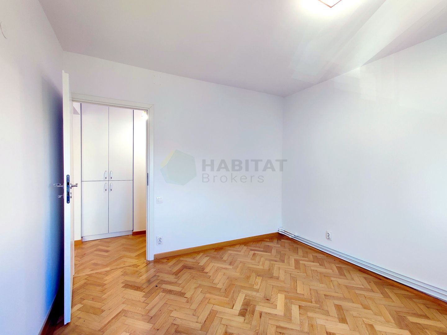 Prima inchiriere, centrala, Metrou Tineretului - Poză 8