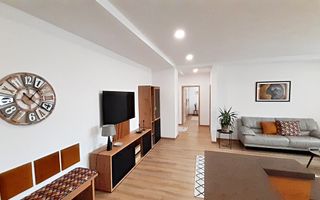 Penthouse cu 5 camere in URBAN PENTHA-zona Coresi - Poză 4