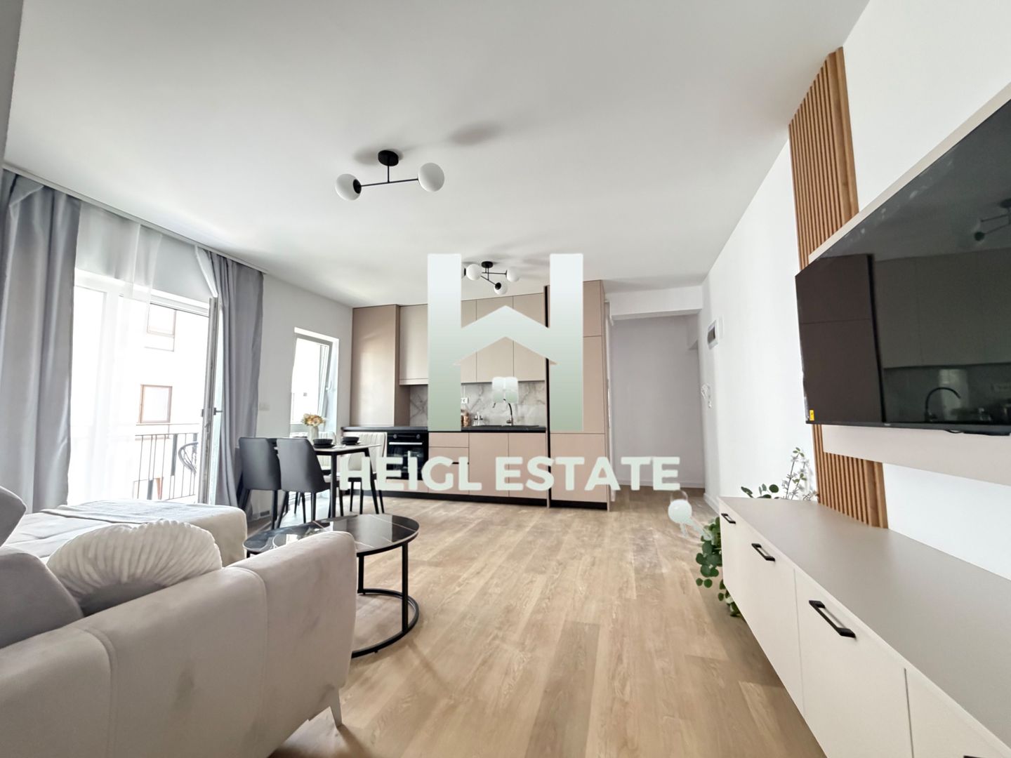 Apartament mobilat cu 2 camere si 2 balcoane in zona Braytim - Poză 2