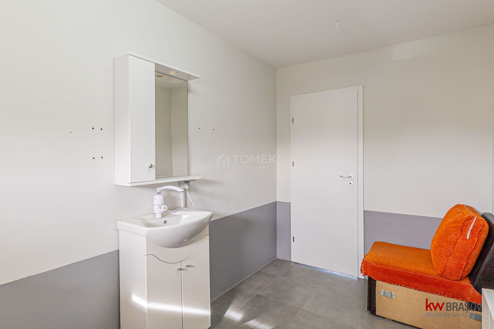 Spatiu comercial/depozit/birouri -Stupini Ocolitoare - Poză 15