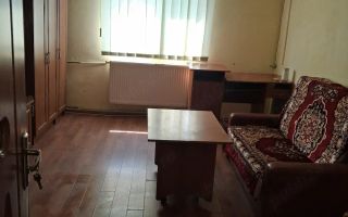 Garsonieră  zona Aradului etaj 3 - Poză 1