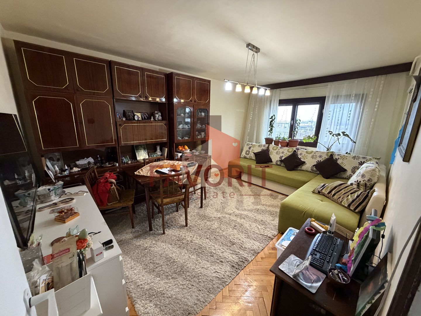 Decomandat. La 2 pasi de Shopping City. 2 bai - Poză 1