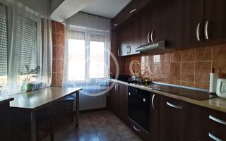 Apartament cu 4 camere de vanzare in Nufarul, Oradea - Poză 9