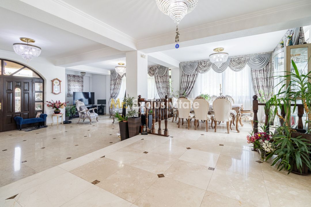 Vila impresionata 550mp util, 300mp teren - Poză 2