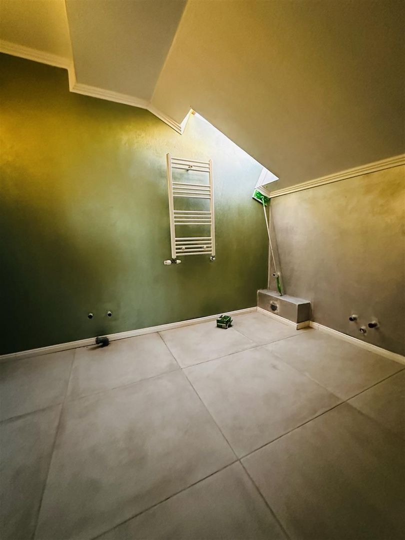 Casa 5 dormitoare 3 bai Oradea - Poză 22