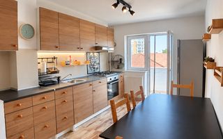 Aradului | 3 Camere | 2 Bai | Etaj Intermediar - Poză 1