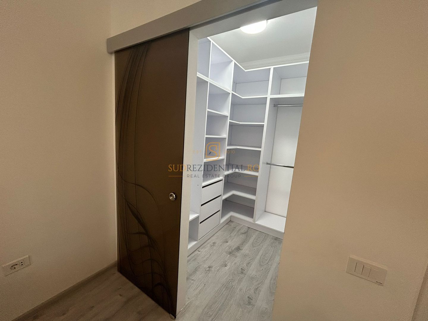 Apartament 2 camere de inchiriat, 67mp, zona Bd. Metalurgiei, Sector 4 - Poză 4