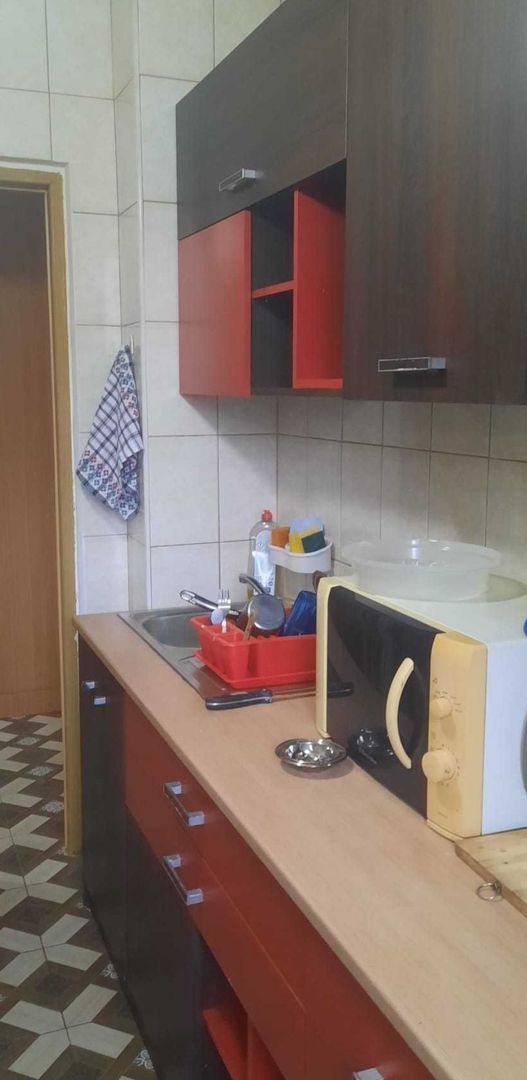 AP. 2 CAMERE OBOR, REABILITAT, BUCATARIE INCHISA, METROU 10 MINUTE - Poză 3