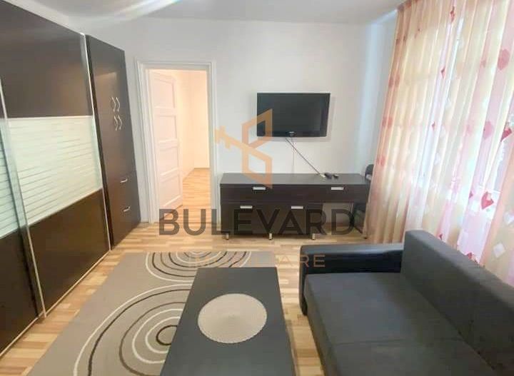Apartament cu 2 camere semicentral! - Poză 2