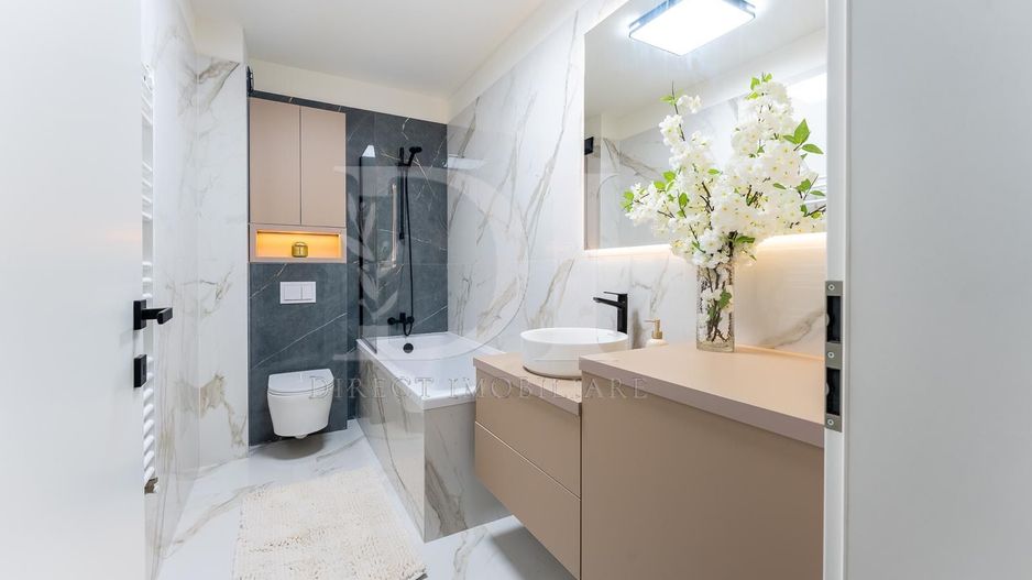 Apartament ultrafinisat / etaj intermediar / Zona Terra - Poză 22