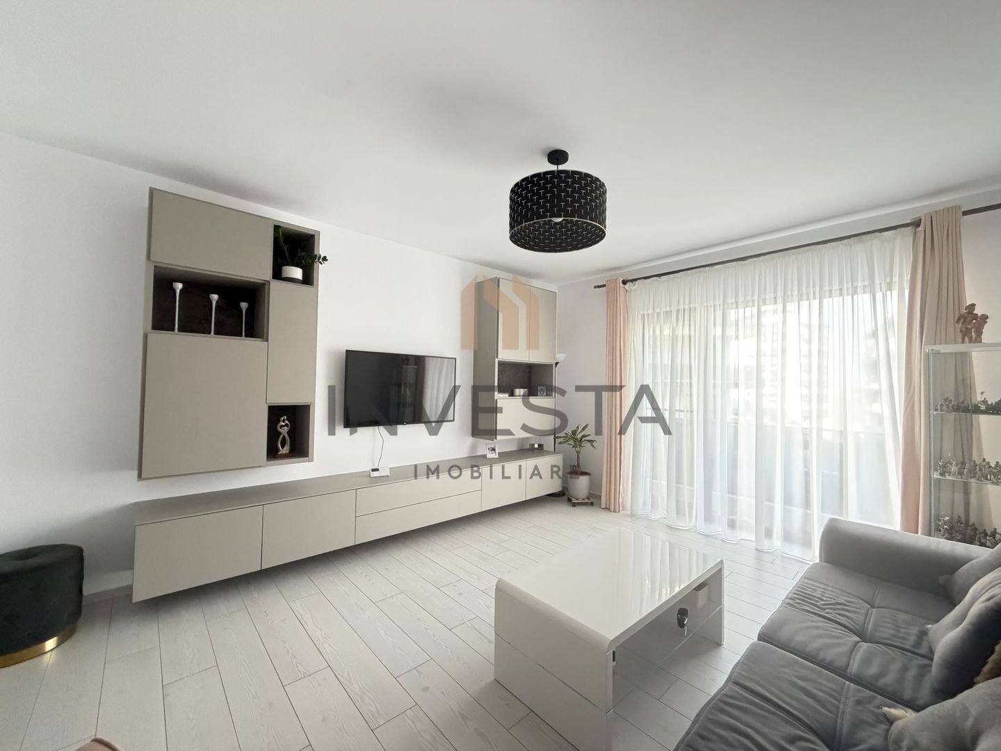 Apartament 3 camere | Etaj Intermediar | zona Buna Ziua - Poză 2