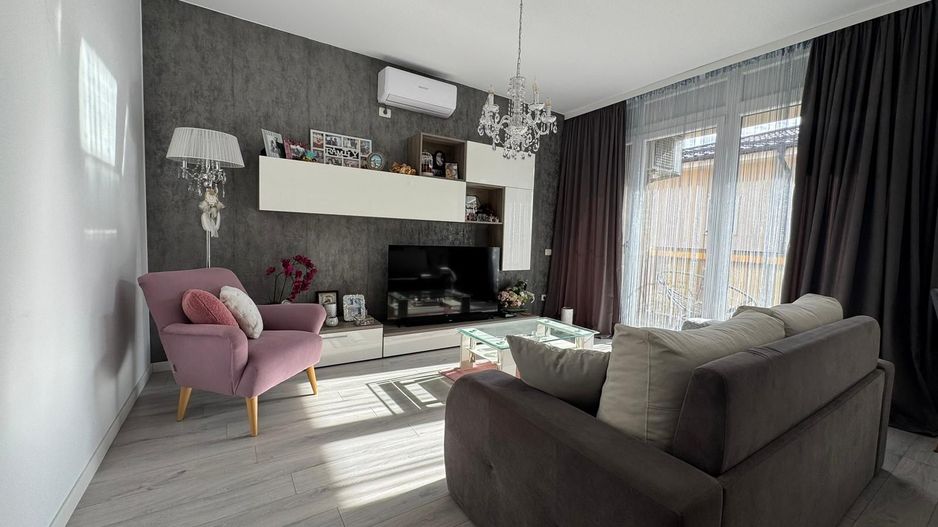 Apartament cu 2 camere la intrare in Dumbravita - Poză 1