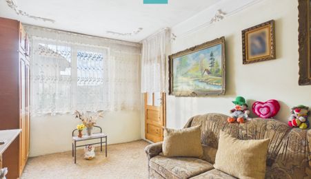 Apartament cu 3 camere zonă centrala în Lipova