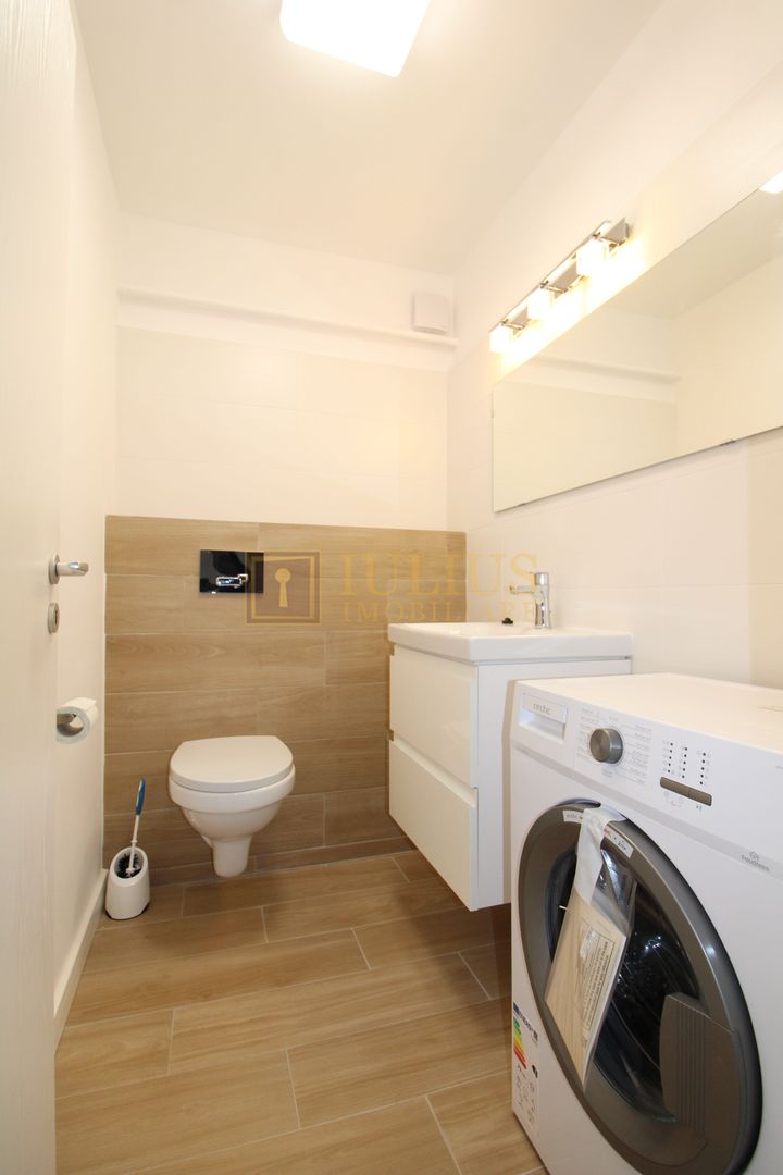 LOFT amenajat modern, 2 bai. Zona de sud. - Poză 18