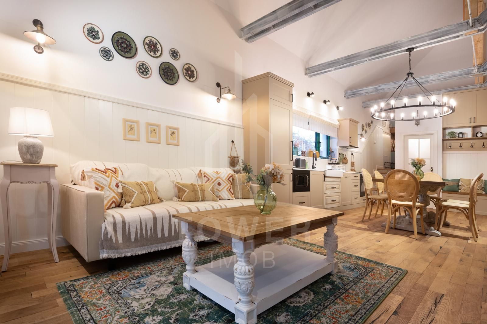 Casa de vis înt-un loc de basm - Cisnădioara/ de închiriat - Poză 1