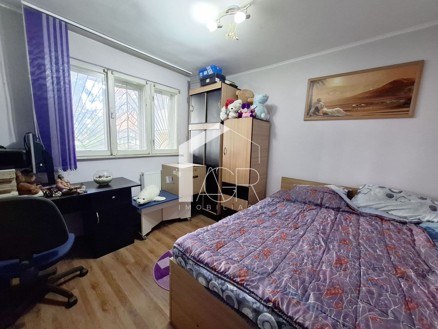 Apartament cu 3 camere, decomandat, zona Vest - Poză 8