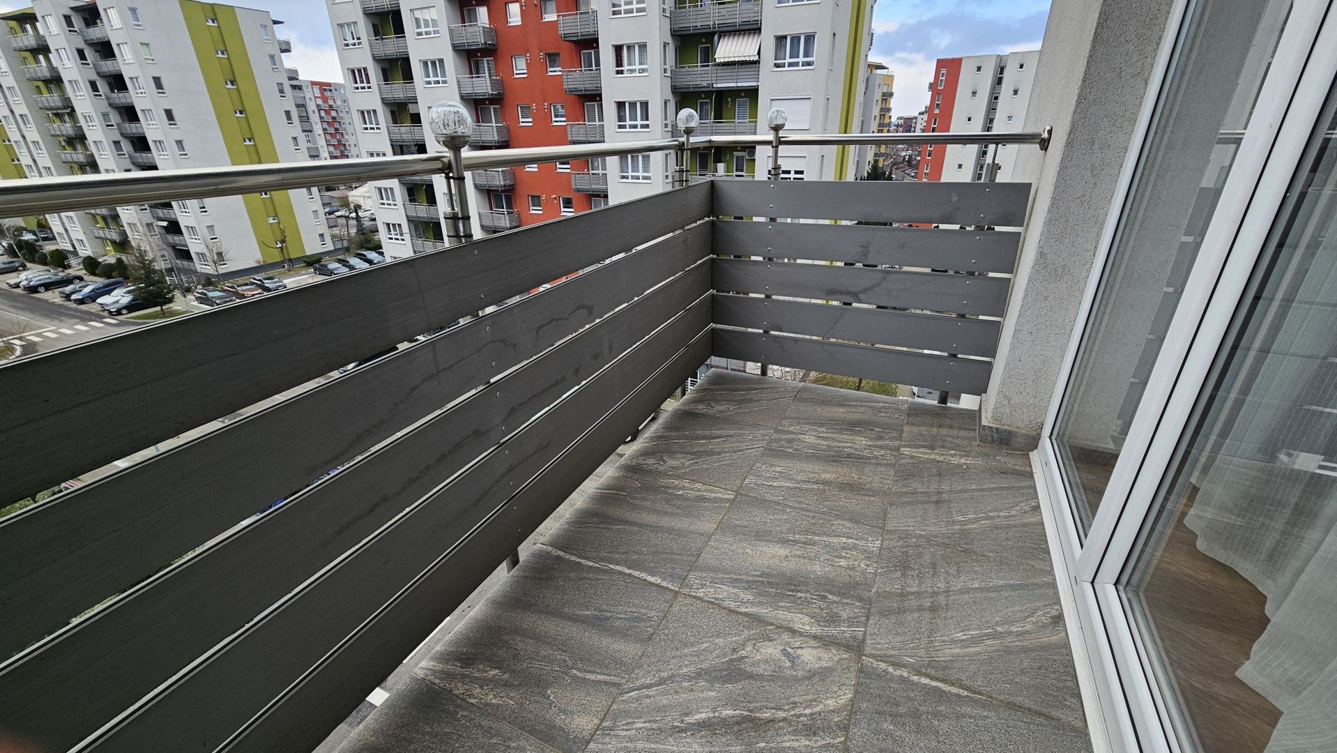Avantgarden bloc nou, apartament mobilat, parcare,beci - Poză 12