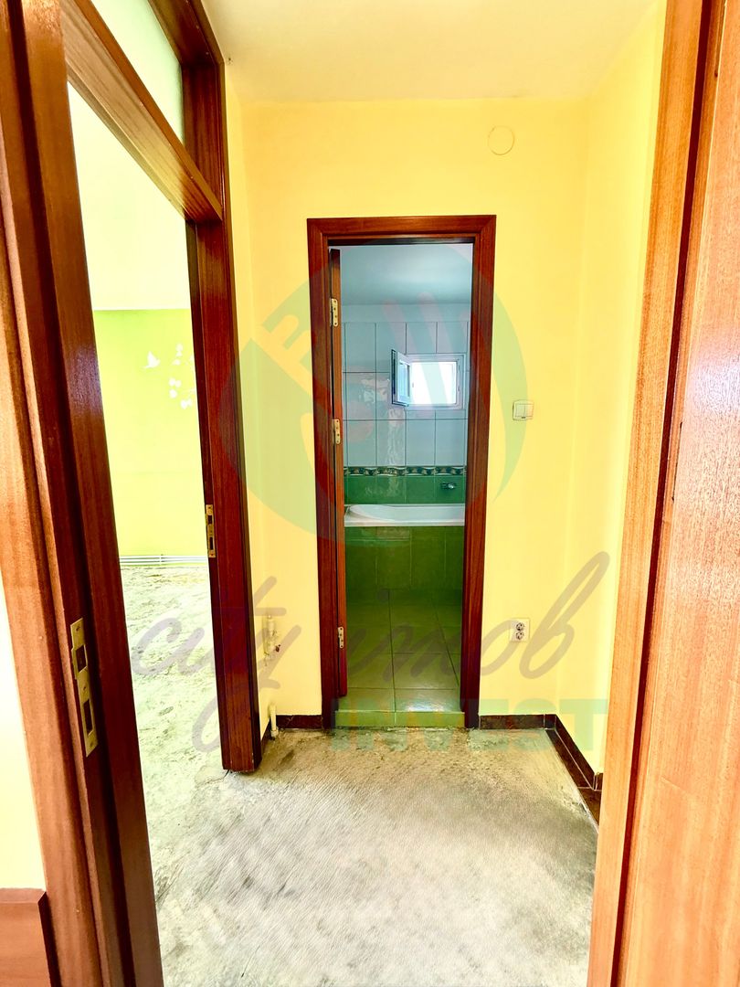 2 cam cu CENTRALA PROPRIE la 4 minute distanta de Parcul Tineretului - Poză 5