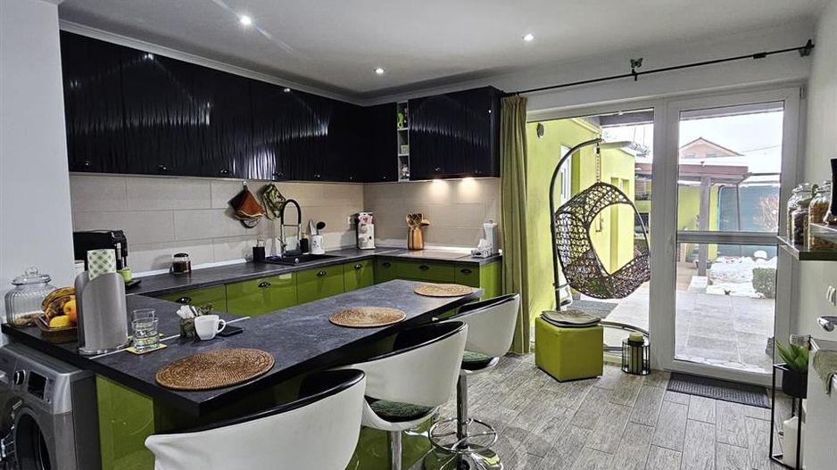 Casa  Santandrei mobilata utilata - Poză 4