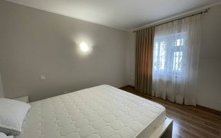 Chirie, casă, 3 camere, strada Cojocarilor, Centru - Poză 12