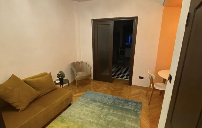 Apartament elegant cu doua camere, zona Armeneasca - Poză 1