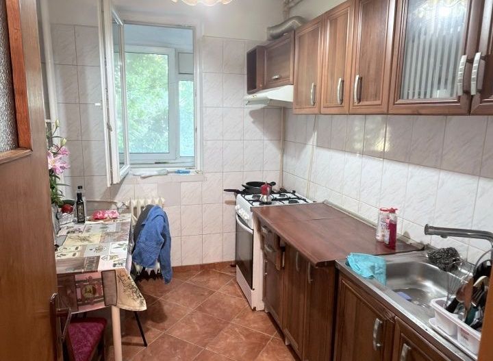 Apartament 2 camere Obor la 8 min de metrou - Poză 4