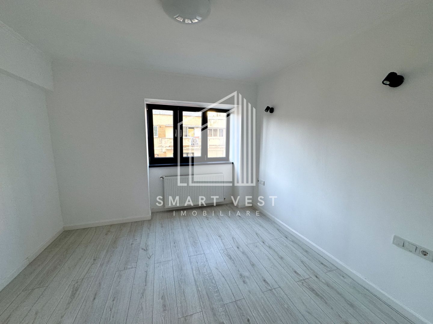 Apartament 3 camere | Etaj 3 din 4 | Zona Ultracentrala - Poză 16